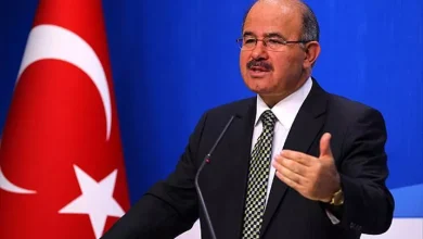 Eski AK Partili Bakan Hüseyin Çelik'ten Numan Kurtulmuş'a Gönderme!